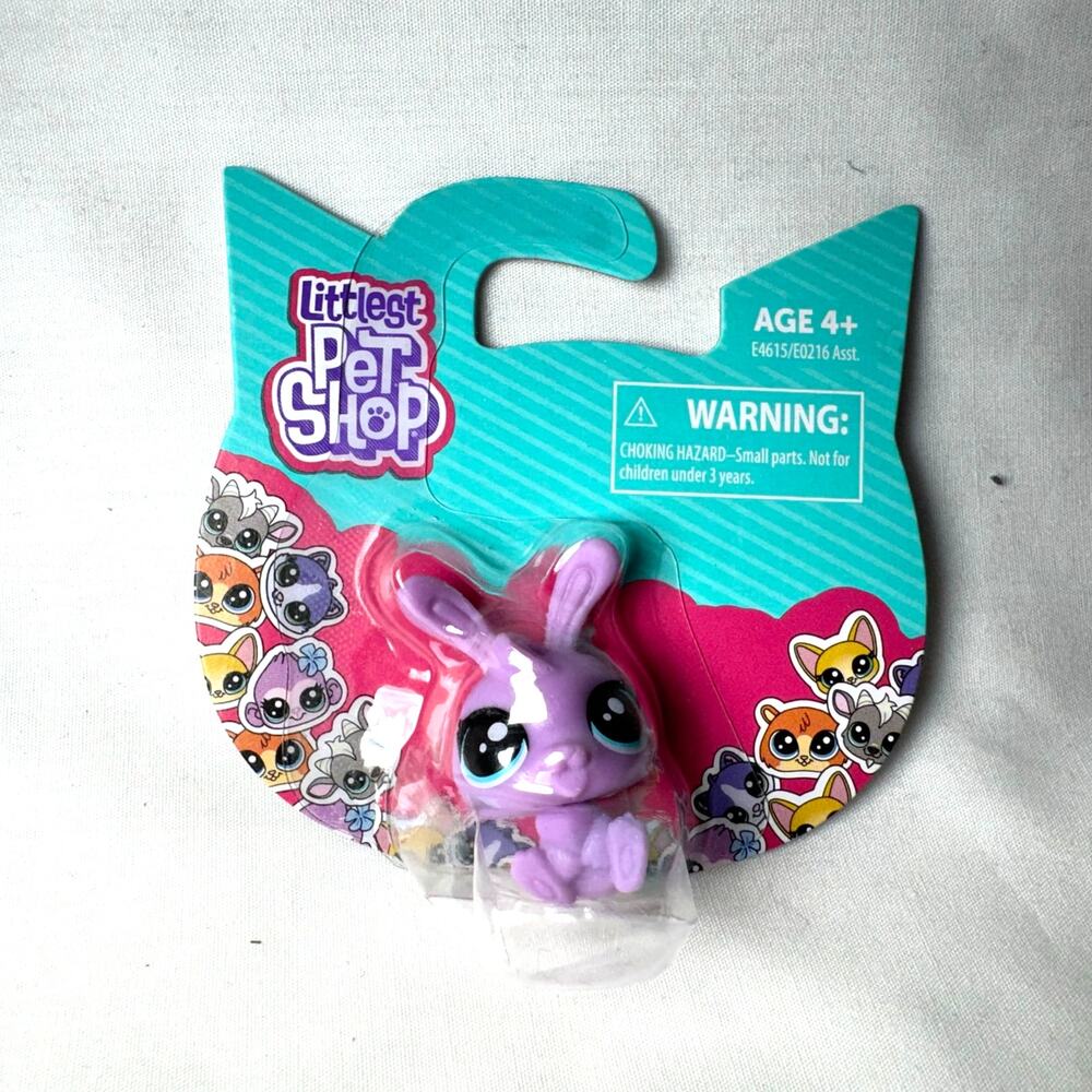 Littlest Pet Shop Teeny Tiny Pets Hasbro Purple Bunny Rabbit Brand New in Box